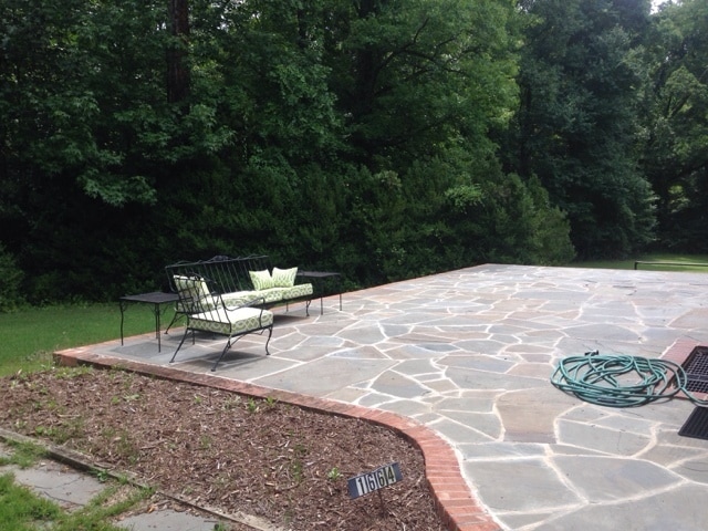 Building Photo - 4 BR home in NW school district--Lawn Serv...