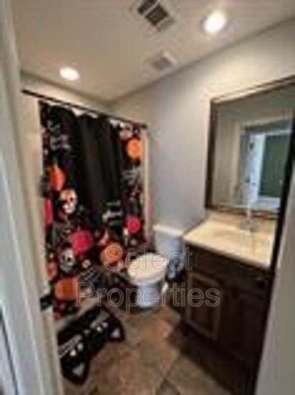 Building Photo - 201 County Rd 4063