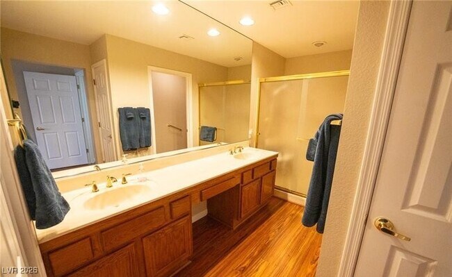 Building Photo - 9004 Litchfield Ave