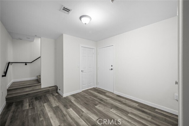 Building Photo - 5521 Kester Ave