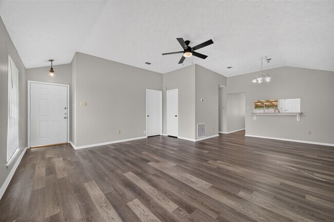 Building Photo - 2403 Autumn Springs Ln