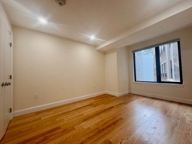 Building Photo - 165 Tremont St
