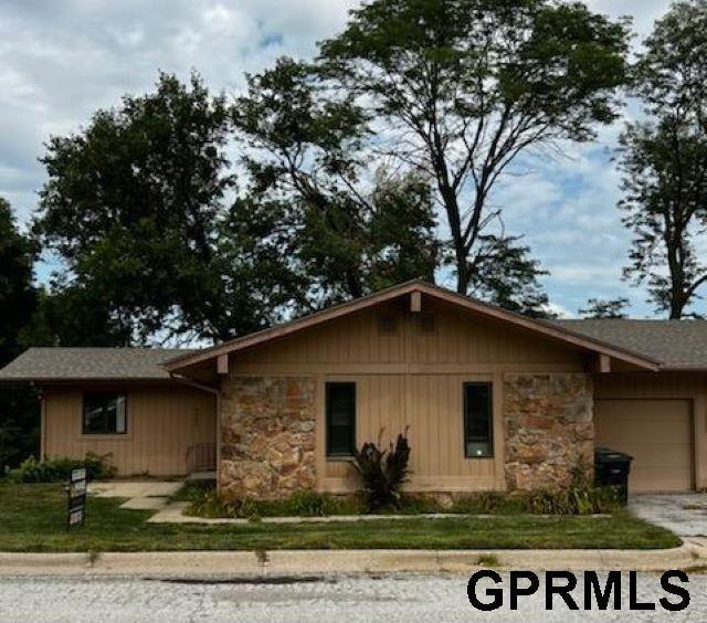 Building Photo - 9260 Erskine Plaza