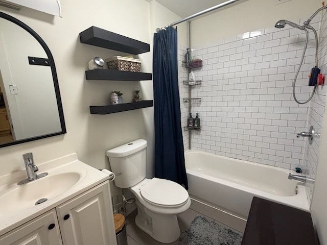 Bathroom - 3310 W Division St