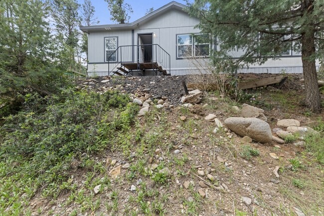 Primary Photo - 109 Mountain Dr