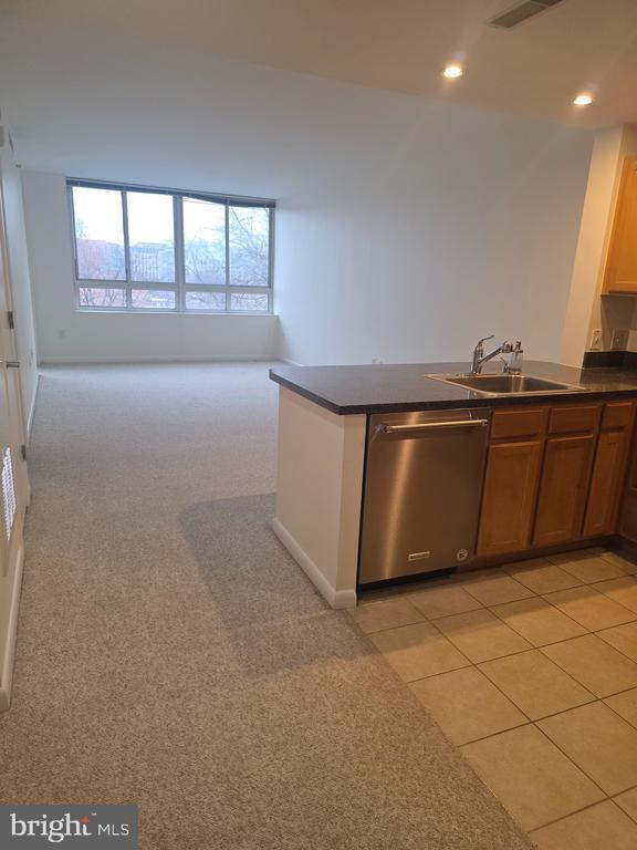 Building Photo - 350 G St SW