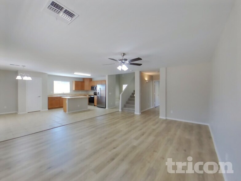 Building Photo - 34113 N Alison Dr