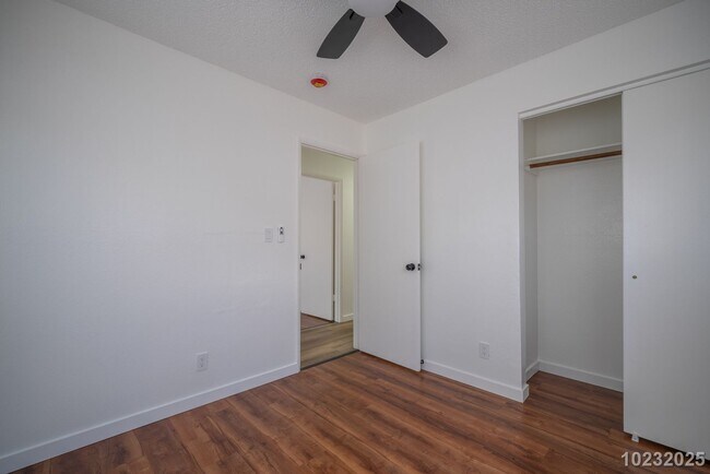 Building Photo - Versatile 3-Bedroom Home with Extended Spa...