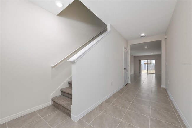 Building Photo - 2071 Tay Wes Dr