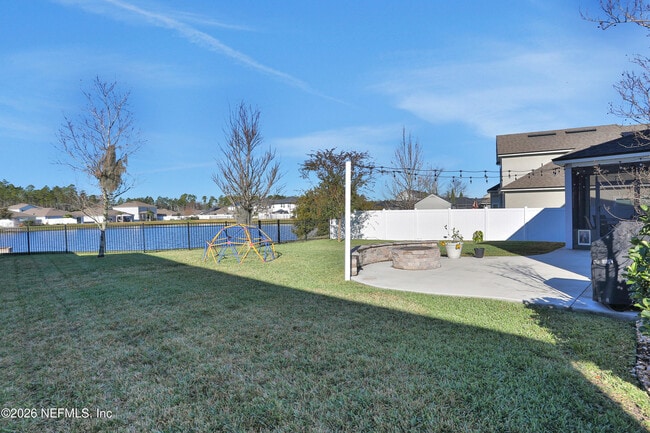 Building Photo - 95262 Tanglewood Dr