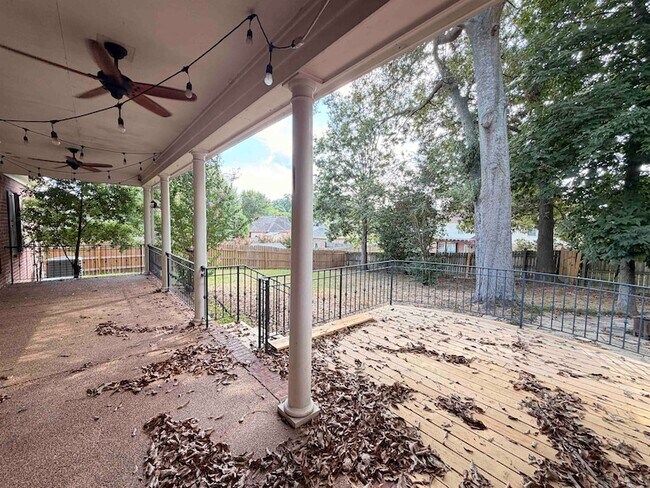 Building Photo - 5019 Rabbit Chase Ln