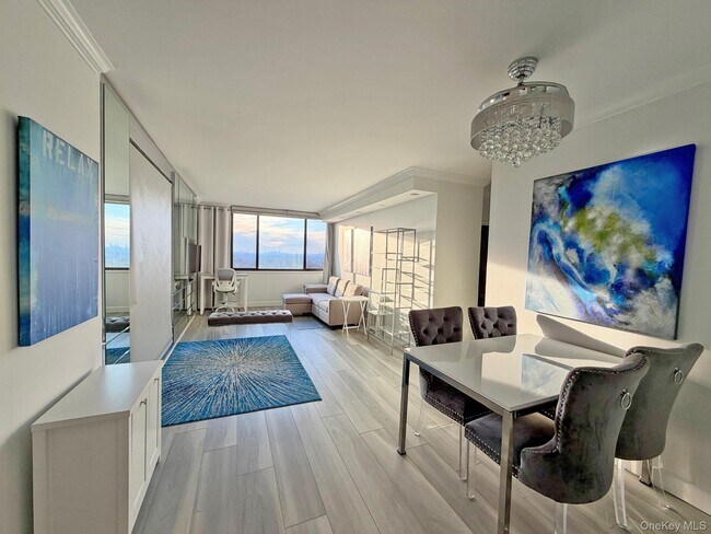 Building Photo - 269-10 Grand Central Pkwy