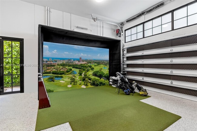 Building Photo - 895 NE 76th St