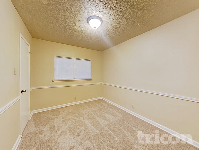 Building Photo - 7511 Micron Drive San Antonio TX
