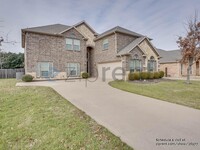 Building Photo - 705 Twin Hills Ln