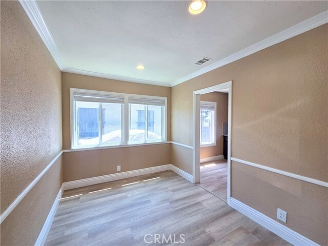 Building Photo - 705 N Hillford Ave