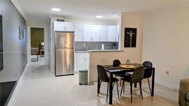 Primary Photo - 3855 SW 79th Ave