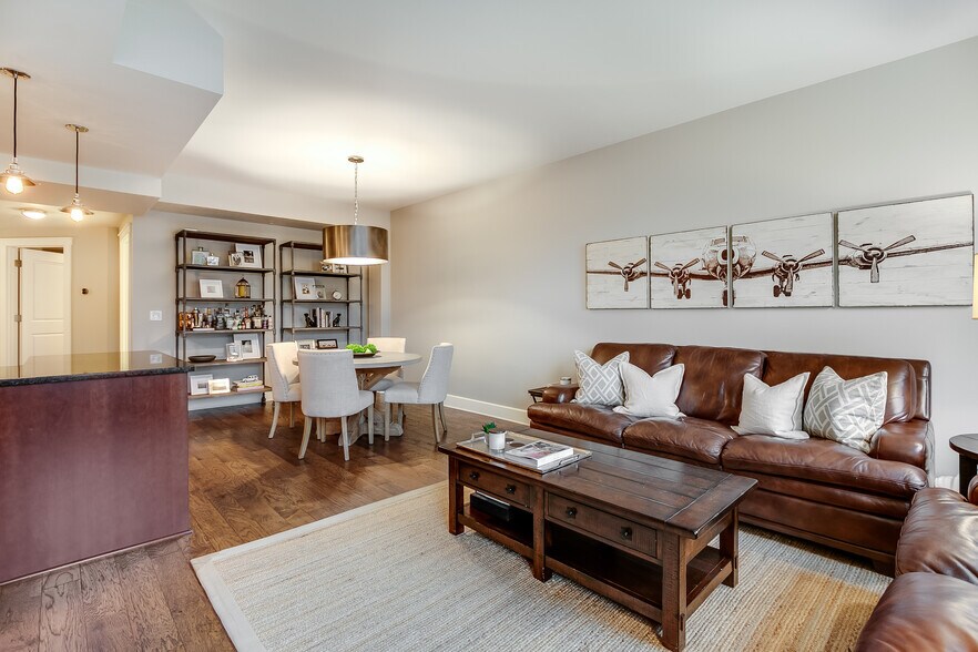 Building Photo - 27 Library St NE