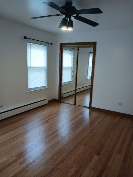 Building Photo - 2759 N Rutherford Ave