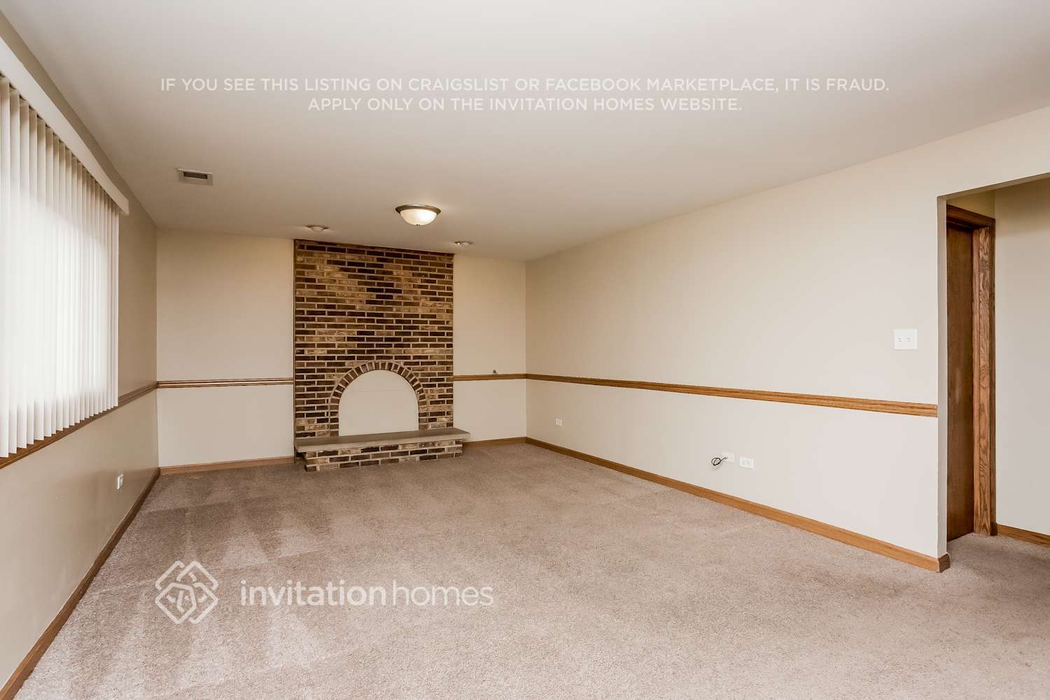 Building Photo - 8308 S 77th Ct