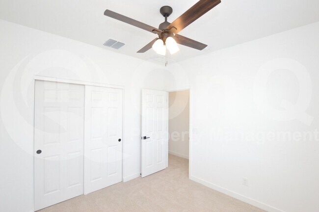 Building Photo - 9418 E Solina Ave