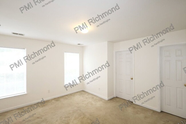 Building Photo - 8607 Millstream Dr