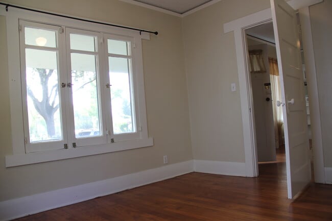 Bedroom - 1139 N Sierra Bonita Ave