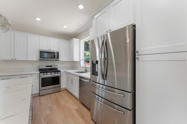 Building Photo - 3671 Wild Rose Loop