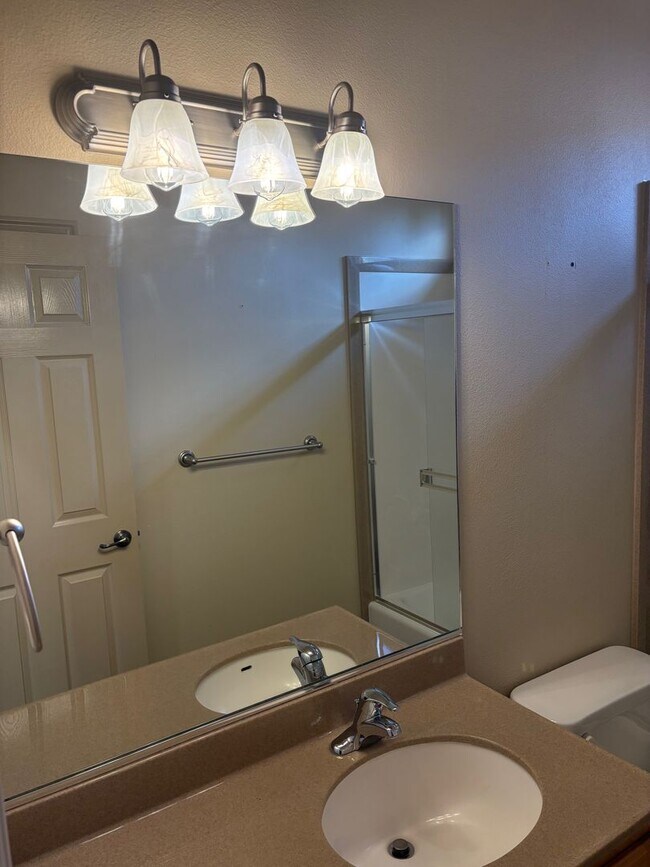 Building Photo - St. George Oasis