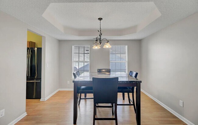 Building Photo - 5225 Copley Cir