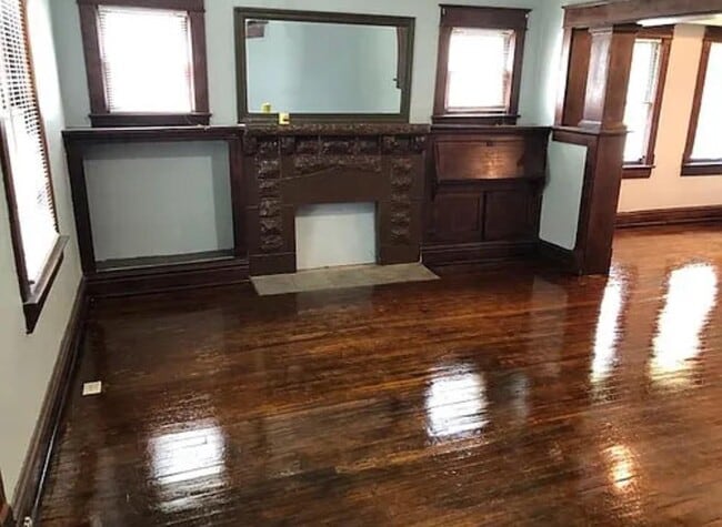 Building Photo - 4920 College Ave