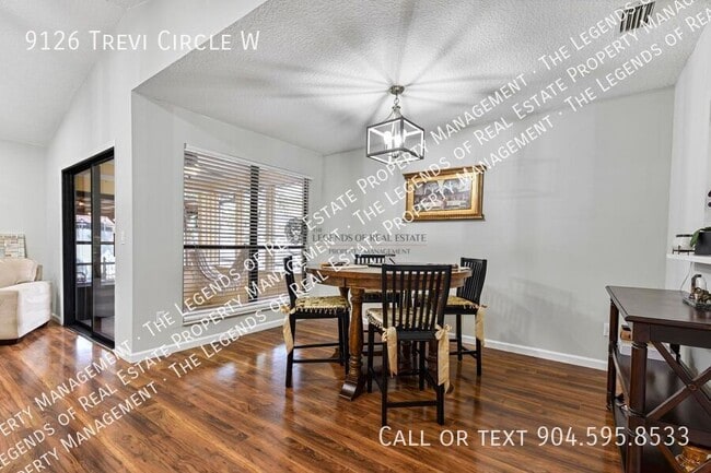 Building Photo - 9126 Trevi Cir W