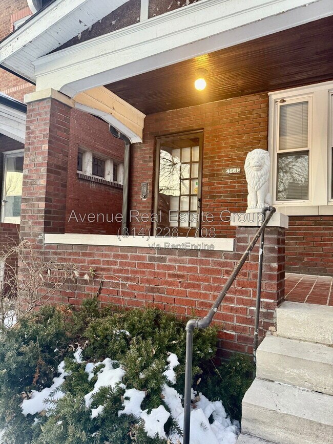 Building Photo - 4561 Shenandoah Ave