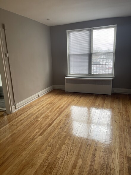 Building Photo - 1436 Lozier Pl