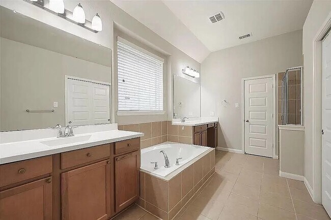 Building Photo - 3 Cinque Terre