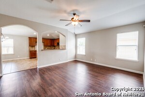 Building Photo - 736 Guna Dr