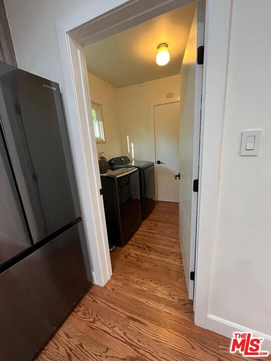 Building Photo - 9420 Creemore Dr