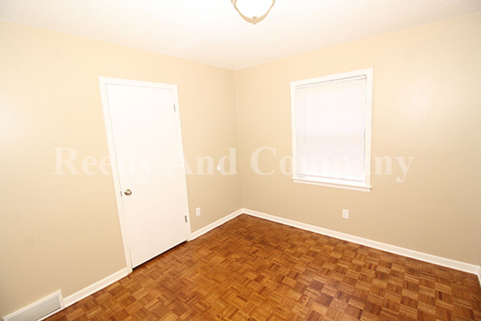 Building Photo - 3792 Kipling Ave