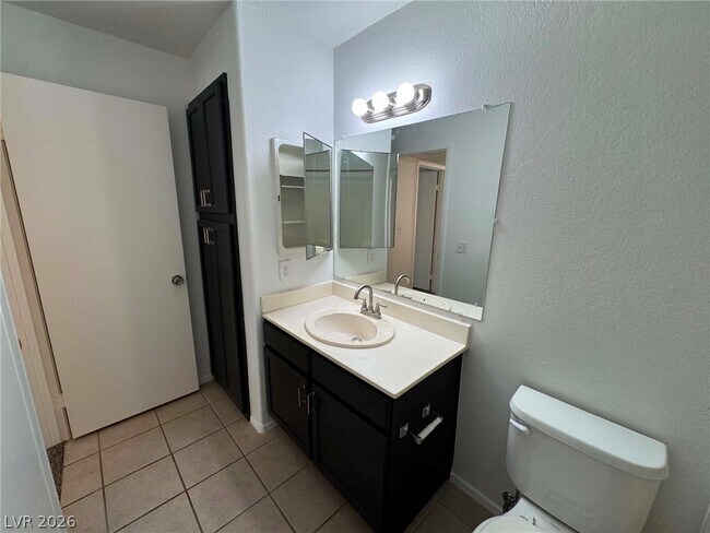 Building Photo - 3115 Casey Dr