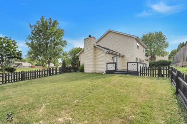 Building Photo - 8348 Adbeth Ave