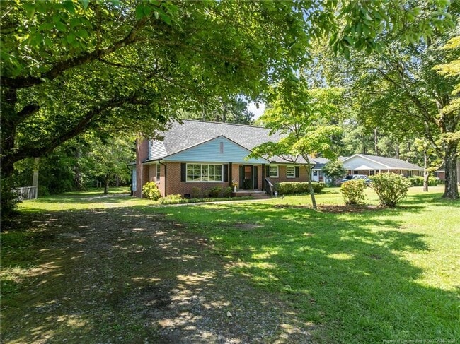 Building Photo - 13520 Oakwood Dr