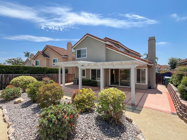 Building Photo - Beautiful Home In Coveted Rancho Del Oro!