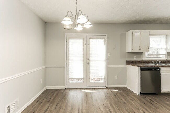 Building Photo - 308 Winchester Ct