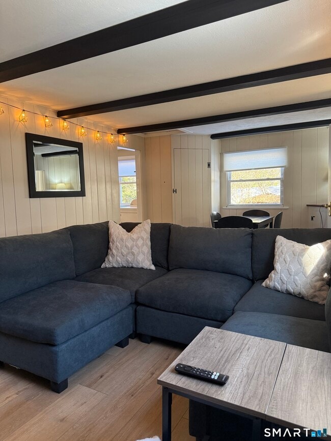 Building Photo - 27 Dilliston Rd