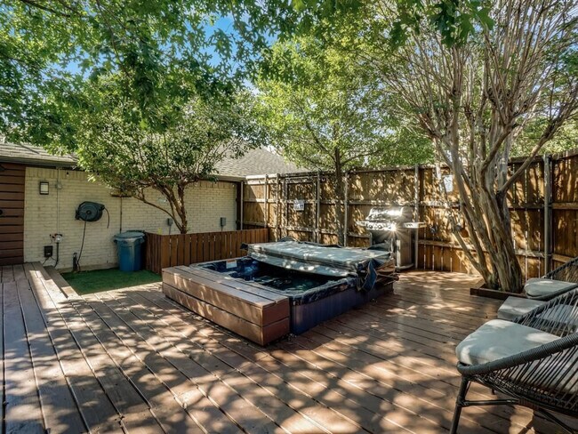 Building Photo - 4215 Voss Hills Pl