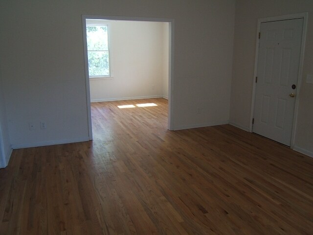 Building Photo - 1287 Sells Ave SW