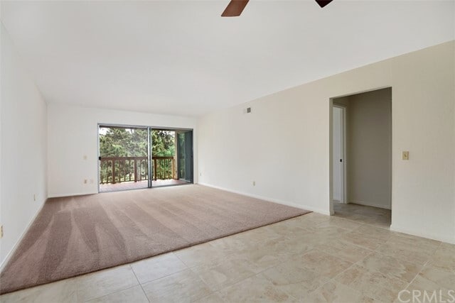 Building Photo - 31618 W Nine Dr