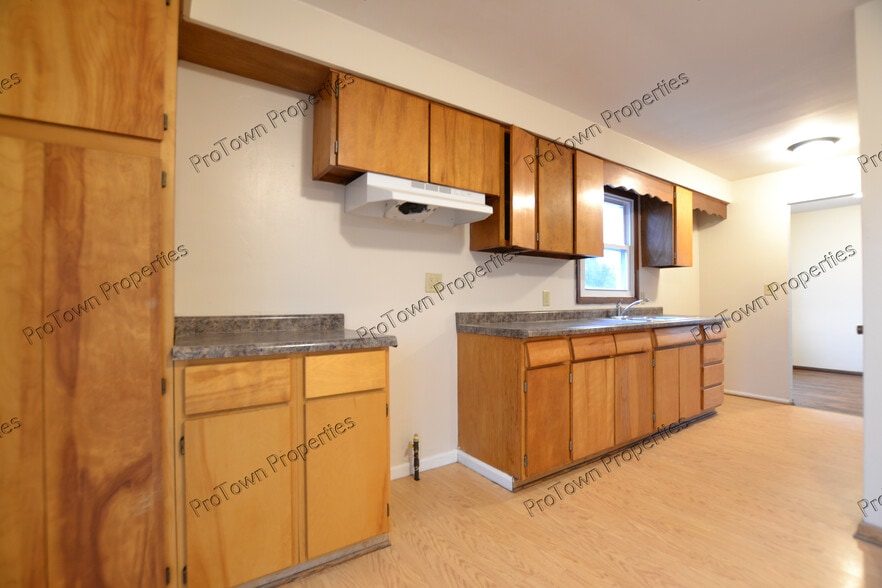 Building Photo - 125 Saint Joseph Ave