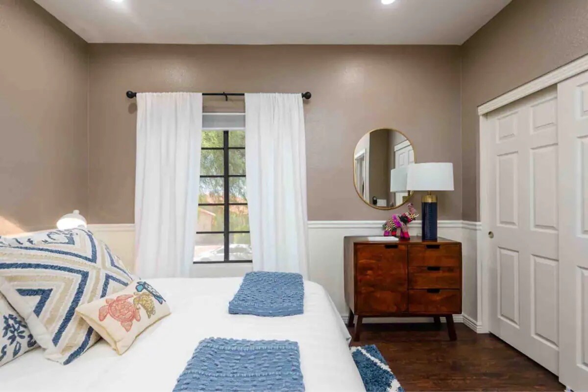 Building Photo - 13597 N 102nd Pl