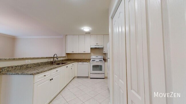 Building Photo - 313 Glen Echo Ln